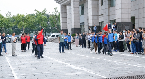 歡度中秋喜迎國慶 宜化集團與宜昌市發(fā)改委共同舉辦趣味運動會